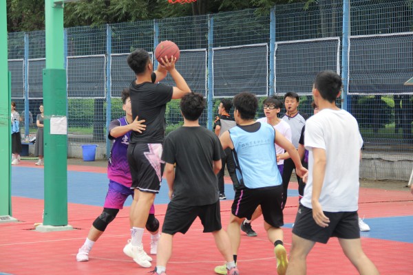 男篮2(1).jpg